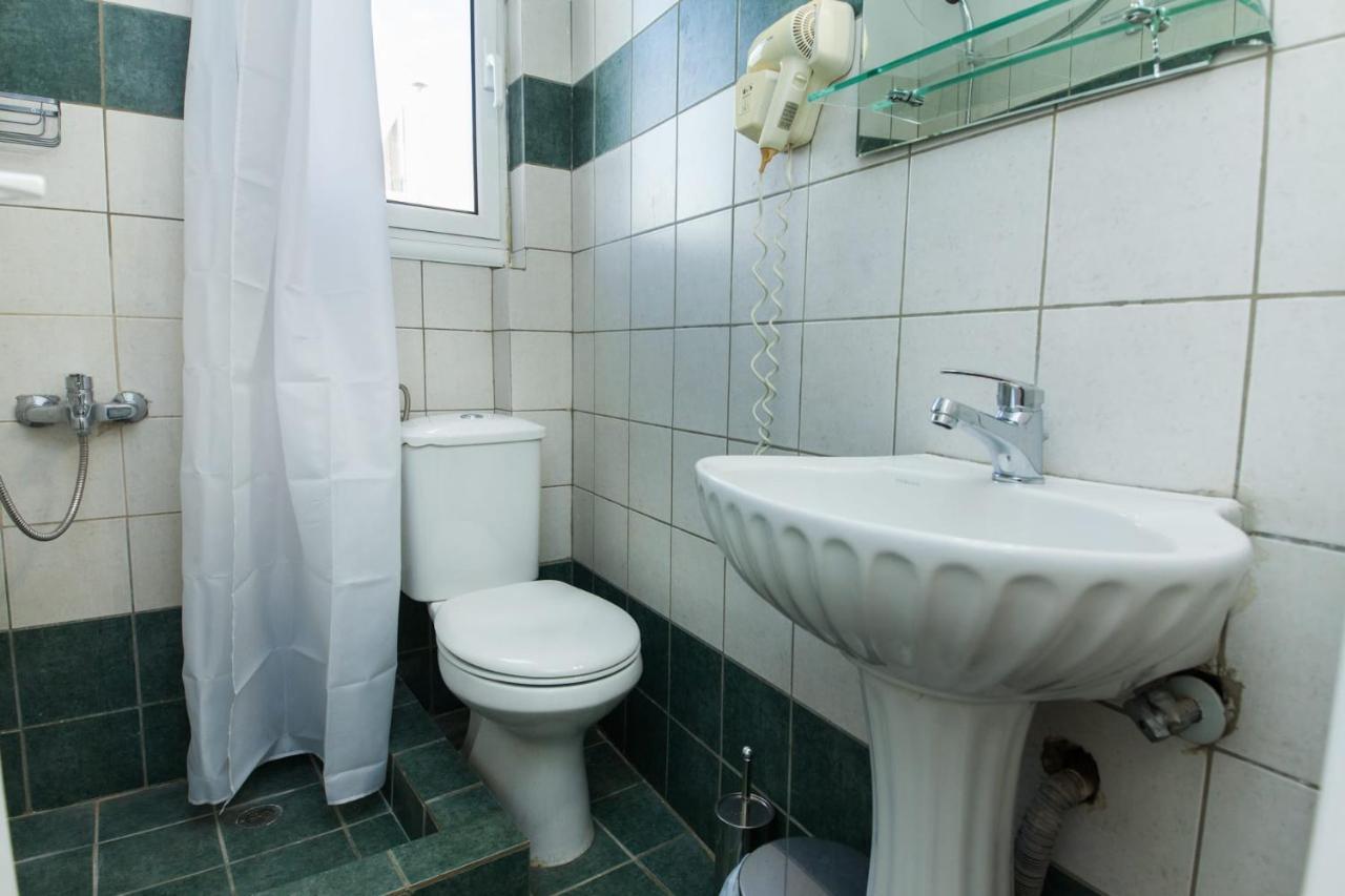 Silver Hotel Athens Double Room With Balcony Exterior foto